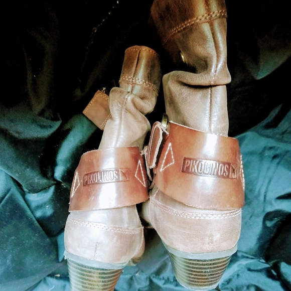 COPY - Women's Booties - Picture 4 of 5